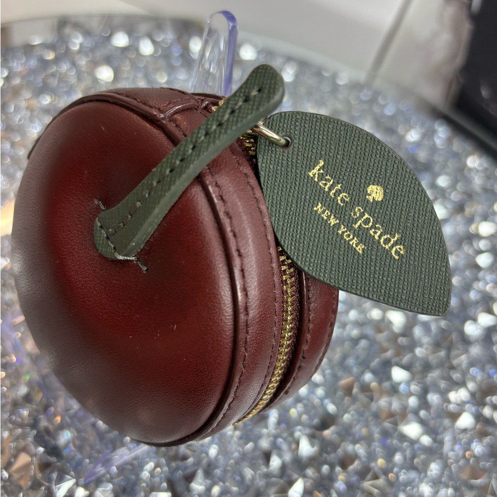 Kate Spade novelty Ma Chérie 3D Cherry Coin Purse EUC - Picture 4 of 11